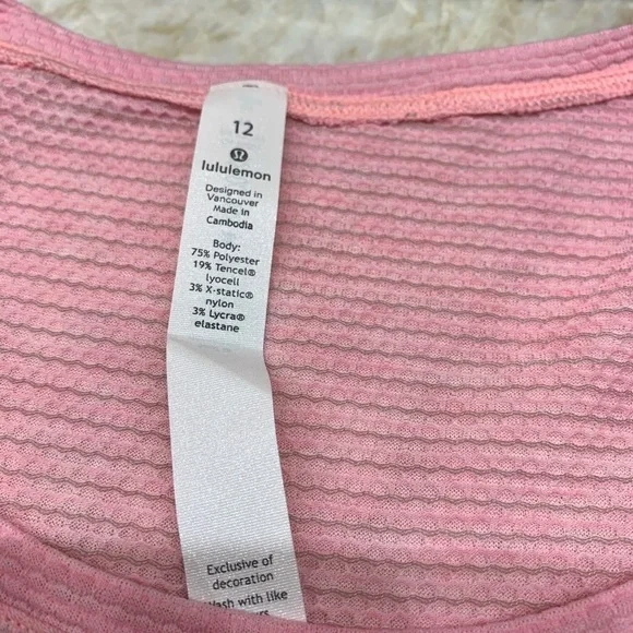 Lululemon Stronger as One Muscle Tank - Picture 10 of 14